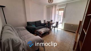 Lloguer Àtic  Calle van dyck. Piso en alquiler en salamanca