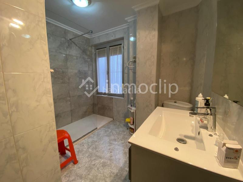 Foto cbbb6e2e-c173-4eea-a26a-0ecabf51e275. Rent flat with heating in Universidad - Tenerías Salamanca