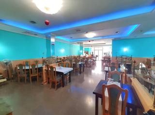 Traspàs Local Comercial a Canovelles. Amplio restaurante con alto rendimiento en traspaso por jubilaci