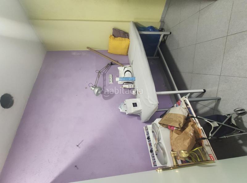 Foto bb3174f9-ae61-44ff-84bb-707c499c070c. Local comercial  como peluqueria listo para ejercer la actividad en Canovelles