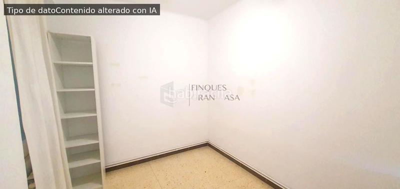 Foto 58917819-124c-42ae-8f5f-3c29869166f1. Piso  situado en el centro en Centre Granollers