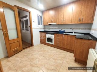 Pis a Canovelles. Piso con ascensor para entrar a vivir