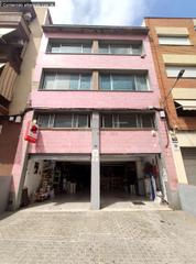 Edificio in Cirera. Se venden dos edificios conectados en mataró