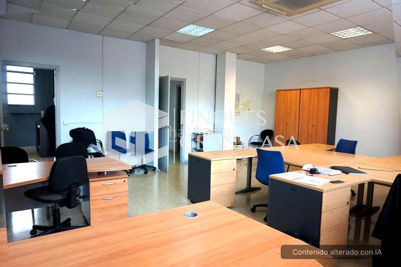 Foto 849d1fb5-75ae-447c-98fe-718d46c46c59. Lloguer local comercial a Congost Granollers