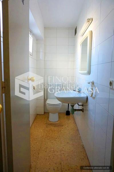 Foto 652c79c3-7f7f-44cc-ade0-875b5df7466d. Location local commercial dans Congost Granollers