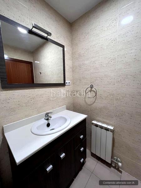 Foto 34008273-426c-4013-ae45-c50c4f3d00f5. Planta baixa amb calefacció aparcament a Canovelles