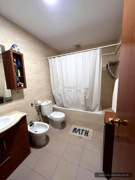 Foto 35efc4ae-f7ff-4630-ba42-b4c961020056. Planta baixa amb calefacció aparcament a Canovelles