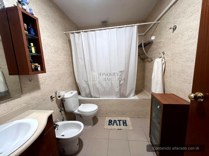 Foto 79303652-fce2-48ba-afd9-477ff370161a. Piano terra in Canovelles