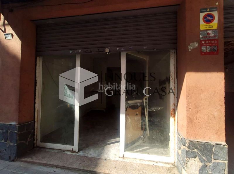 Foto f7d84bbd-ea58-4880-aab4-870154509814. Local comercial a Canovelles