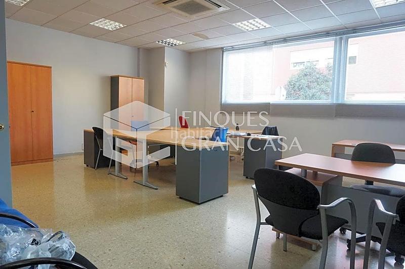 Foto f800b5ec-f70c-4c0e-9eb7-b93f5c2ee775. Business premise in Congost Granollers