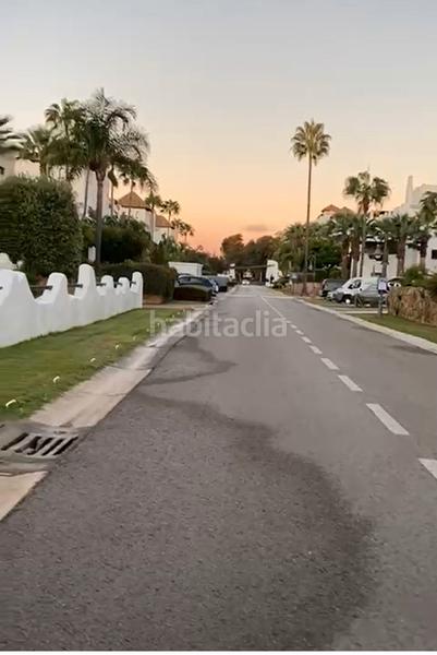 Foto a528bd8b-6c0f-43db-9ee4-18d1b5fb8ffb. Aparcament cotxe a Sotogrande costa Sotogrande