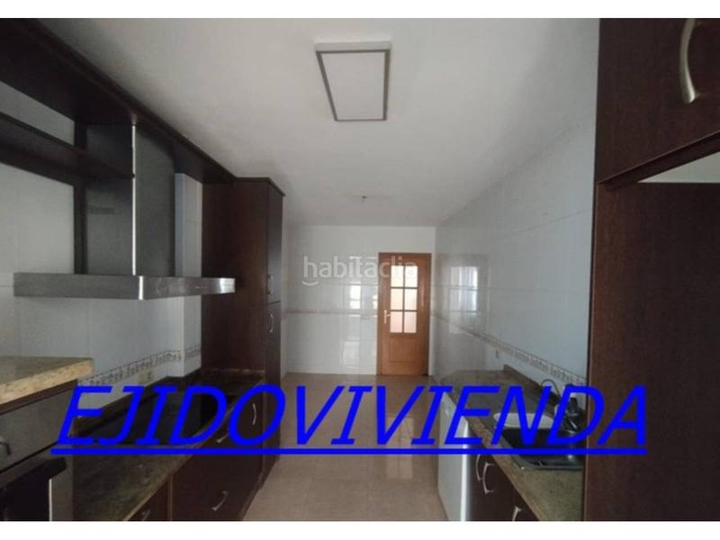 Foto 0ffa37eb-cb99-419a-9d7b-2797dcfe3ab9. Flat with parking in Pabellón - Estación - El Corte Inglés Ejido (El)