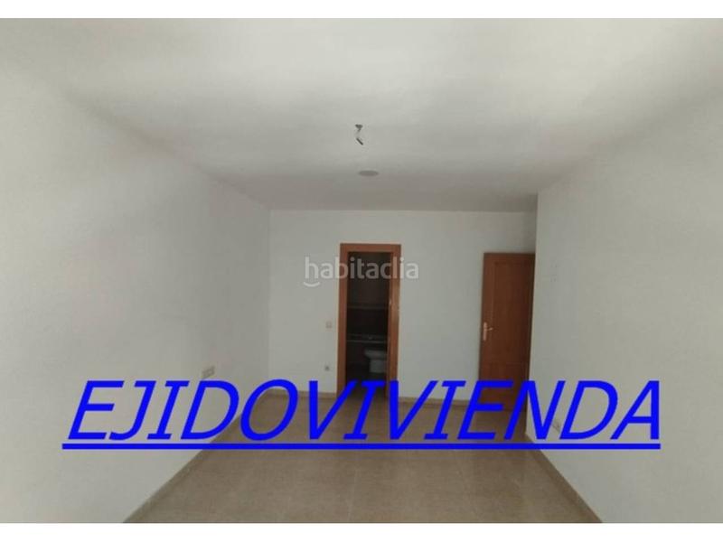 Foto d0e80042-5abe-42d3-8b0a-dce0cc729a52. Flat with parking in Pabellón - Estación - El Corte Inglés Ejido (El)