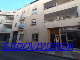 Piso en Roquetas pueblo. Piso en venta en centro
