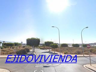 Residential Plot in Ejido Sur. Solar en venta en barrio sur