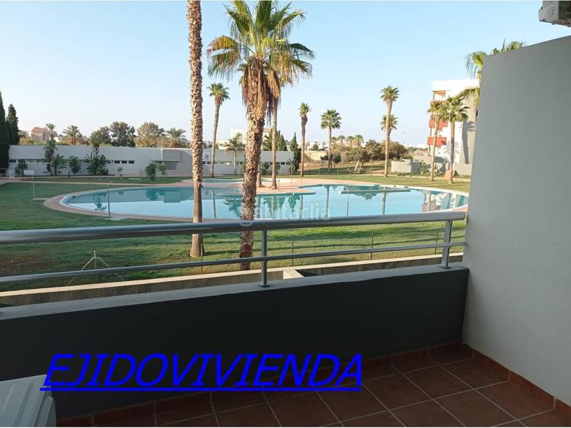 Foto b72ce649-c797-4f76-a3d2-bb9443919613. Affitto appartamento con parcheggio piscina in Almerimar Ejido (El)