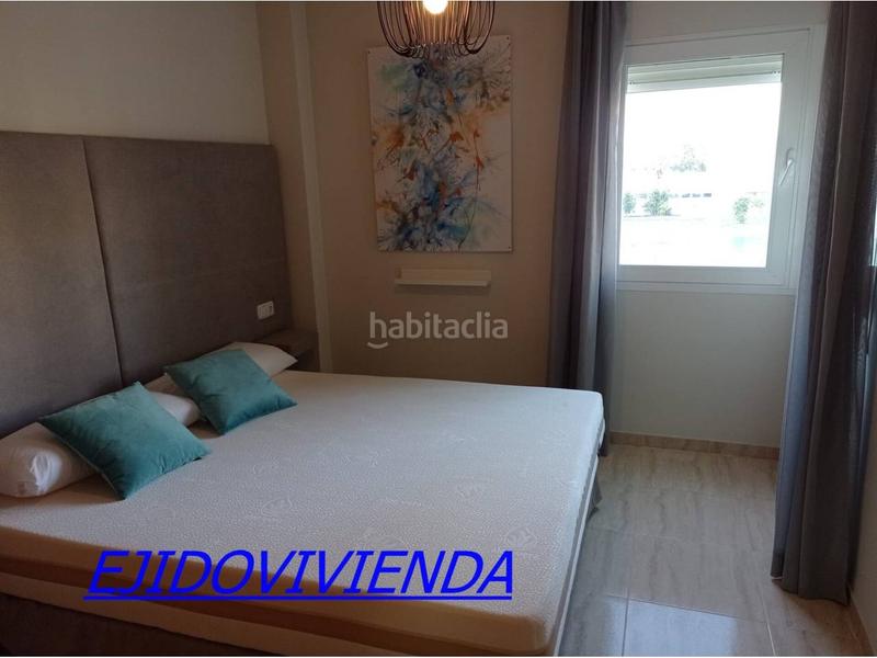 Foto 15aff73e-0c60-40a0-8c8f-bc13560e1280. Location appartement avec parking piscine dans Almerimar Ejido (El)