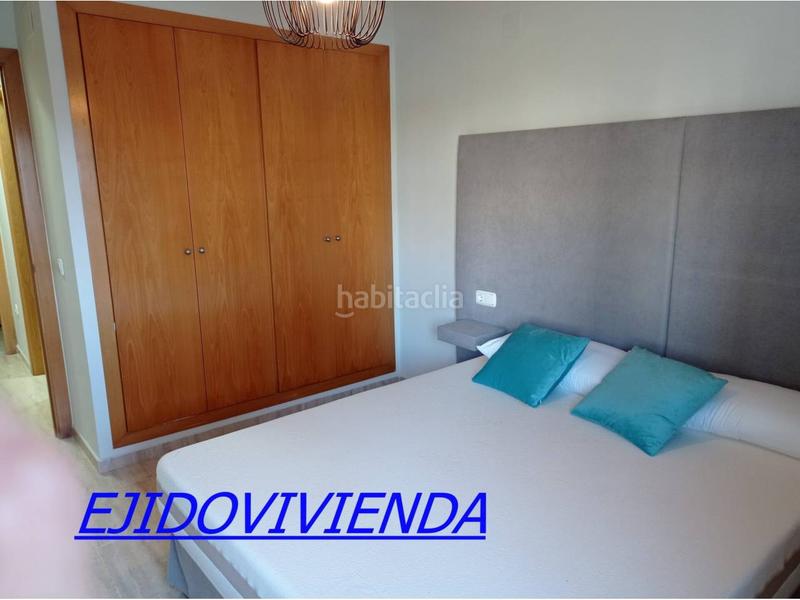 Foto 1b714e4c-bf6a-4b57-b704-051a92653c3b. Location appartement avec parking piscine dans Almerimar Ejido (El)