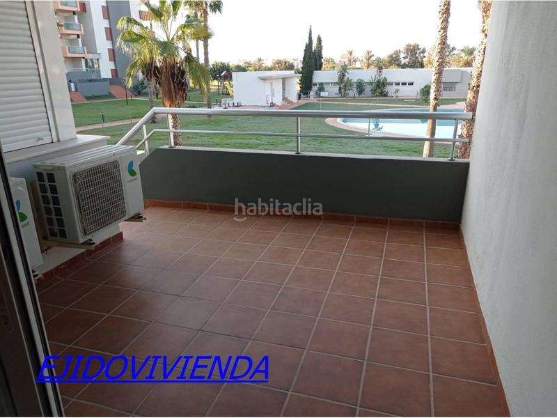 Foto 33bf2483-1216-44f4-be13-37098f4ae813. Location appartement avec parking piscine dans Almerimar Ejido (El)