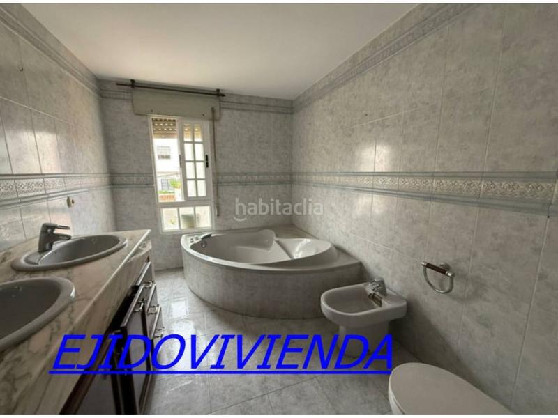 Foto cdc2b5af-2115-4f56-8fce-87a77fd15856. Piso venta de piso en el ejido en Santa María del Águila Ejido (El)