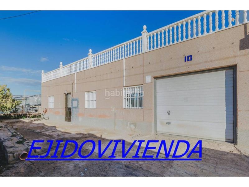 Foto cd469035-a146-4f80-9497-c43f99c75fdb. Casa  en venta ! en Balanegra