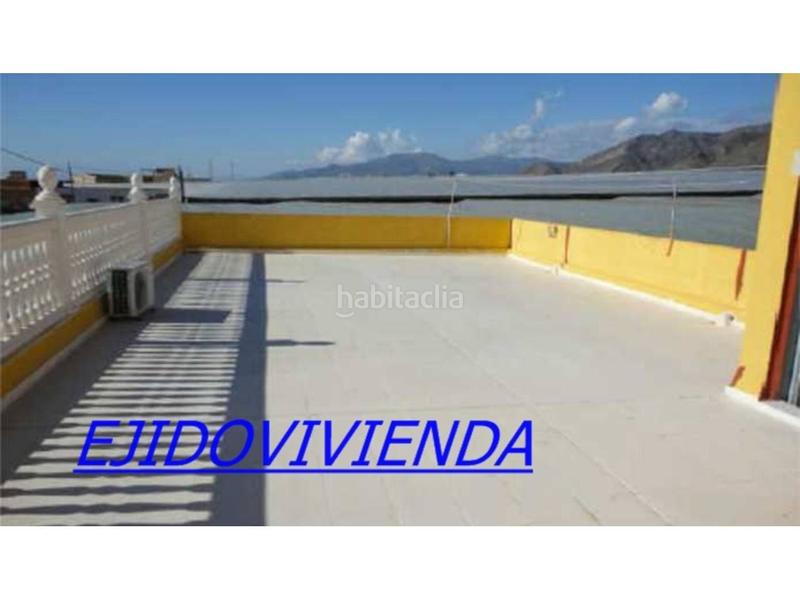 Foto fe71cb7e-d8d2-48f1-92a8-69f804a63c8b. Casa  en venta ! en Balanegra
