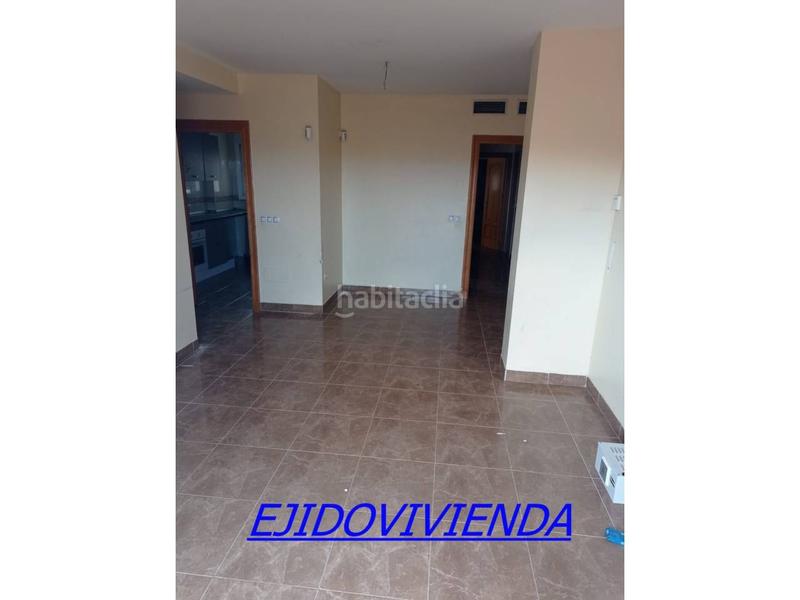 Foto cd53a5ab-6a79-4bde-8529-159f218dd534. Flat with parking in Santa María del Águila Ejido (El)