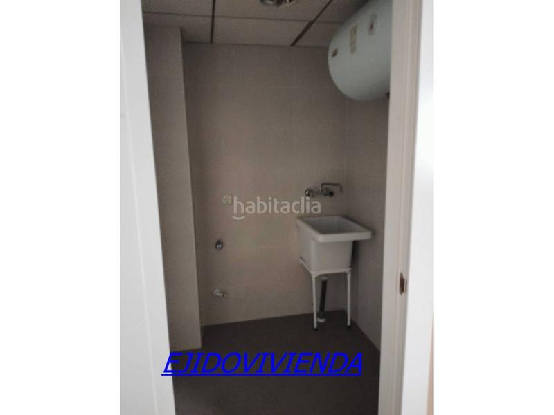 Foto 5f9eec9d-30e9-4c46-8598-c62b0a81f296. Piso venta de piso en el Ejido centro en flash en Ejido (El)