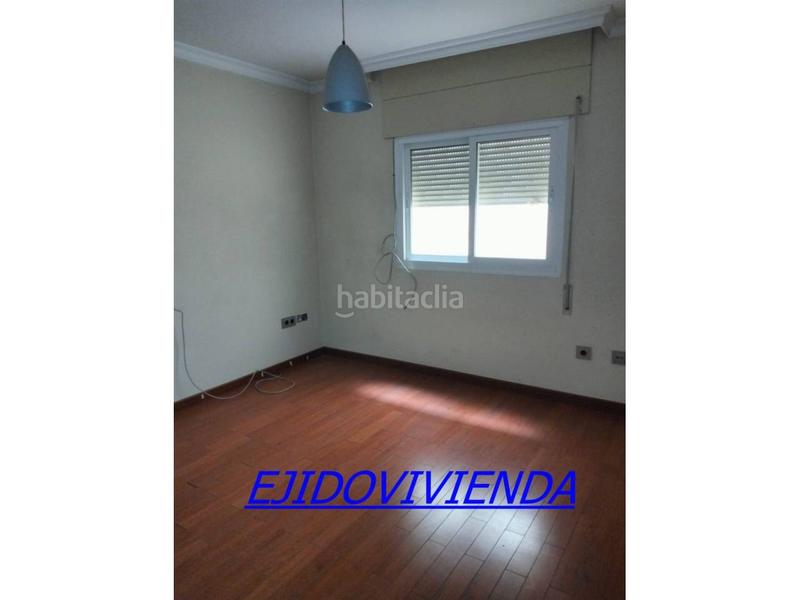 Foto a0101c16-3b15-4a27-aaa2-fc30e5646222. Piso venta de piso en el Ejido centro en flash en Ejido (El)