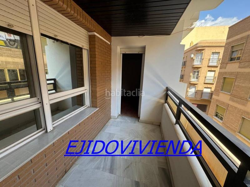 Foto c152bcce-28e0-4a10-9c19-ef53ef3b356e. Piso venta de piso en el Ejido centro en flash en Ejido (El)