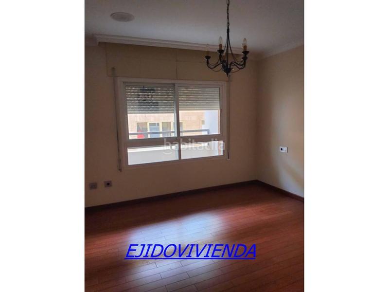 Foto da1928f1-469e-4c70-916b-fd48e0e6123a. Piso venta de piso en el Ejido centro en flash en Ejido (El)