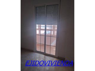 Pis a Adra. Venta de piso en adra flash