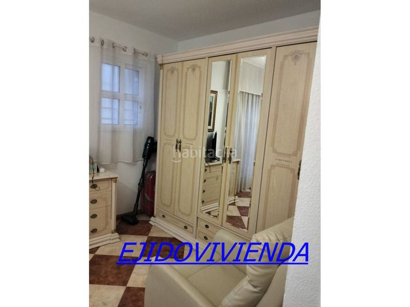 Foto 7810cf4d-b887-4ea5-9ae2-56fddd75a6f7. Casa adossada amb aparcament a Plaza de la Luz Ejido (El)
