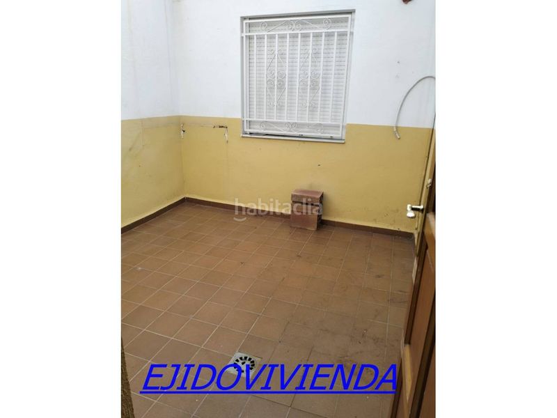 Foto 5894b0d3-d796-481c-8e09-cd39772bfee4. Casa amb aparcament a Berja