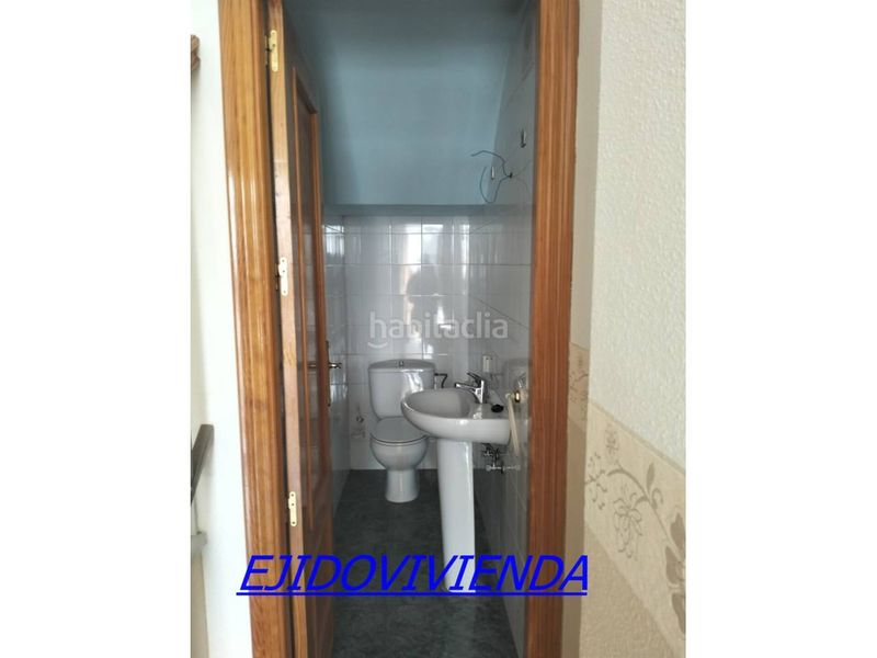 Foto 766d60ff-f60e-490c-90a0-c0ab754f7159. Casa amb aparcament a Berja