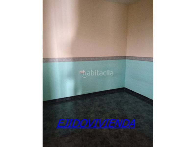 Foto 7ea16b04-c048-4a85-81e5-06f3e60ca7ef. Casa amb aparcament a Berja