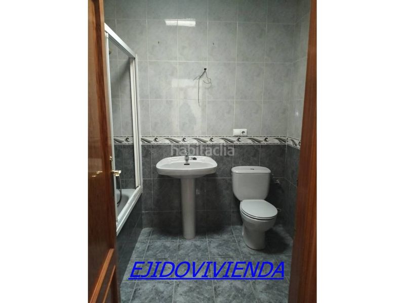 Foto 86075cb9-139e-4f8c-97fa-8cf39621bebb. Casa amb aparcament a Berja