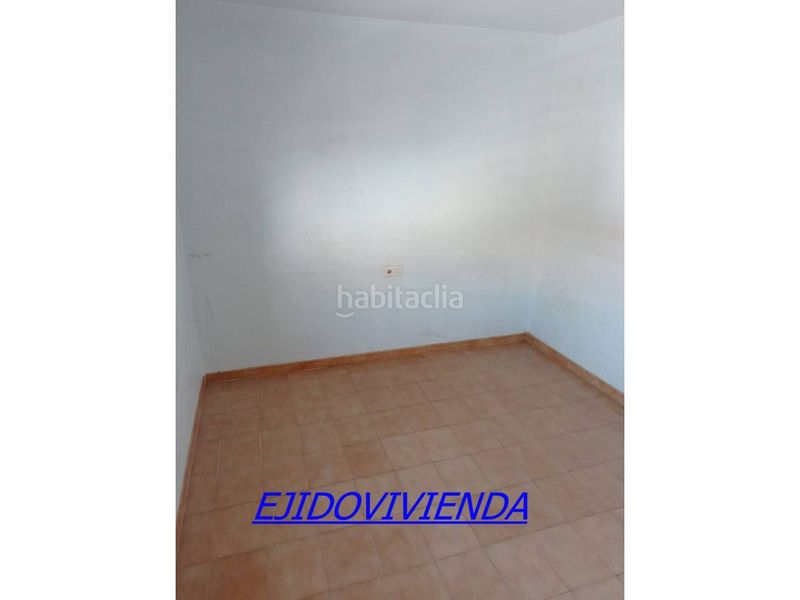 Foto 7bc981a0-8fe3-4a87-b8e3-1386793f04c9. Casa amb aparcament a Ejido Sur Ejido (El)
