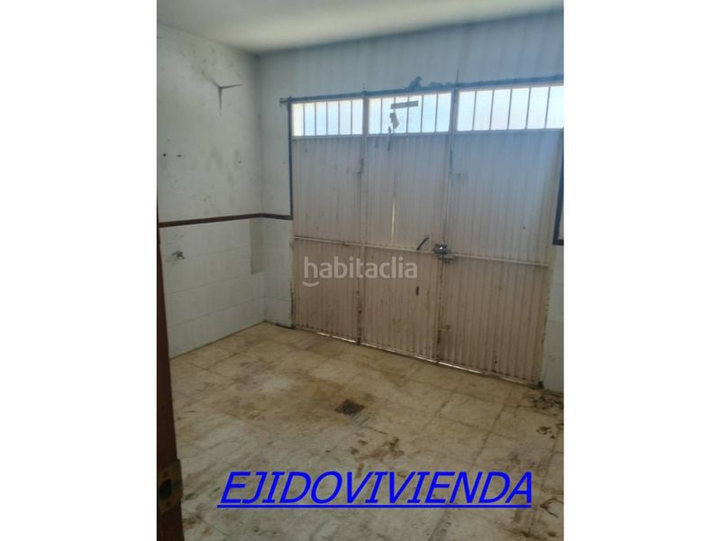Foto 7ddcece4-80b7-4fbd-a6df-e1d25e611000. Casa amb aparcament a Ejido Sur Ejido (El)