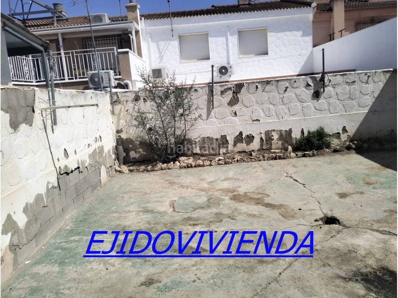 Foto f7c670a0-aca4-481e-b300-e296e807f2d5. Casa amb aparcament a Ejido Sur Ejido (El)