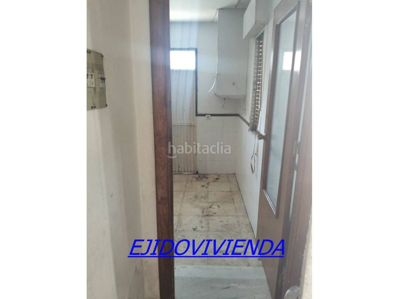 Foto fa8a5039-d75d-4f85-beef-fb9fb4859a4c. Casa amb aparcament a Ejido Sur Ejido (El)
