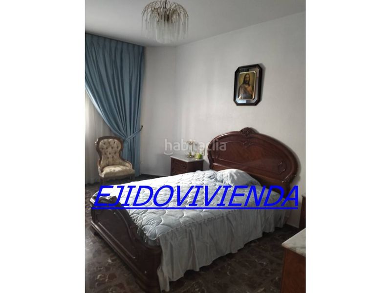 Foto e7c7d894-6700-45b8-a344-1ab0b28c8bd5. Pis a Ejido centro Ejido (El)