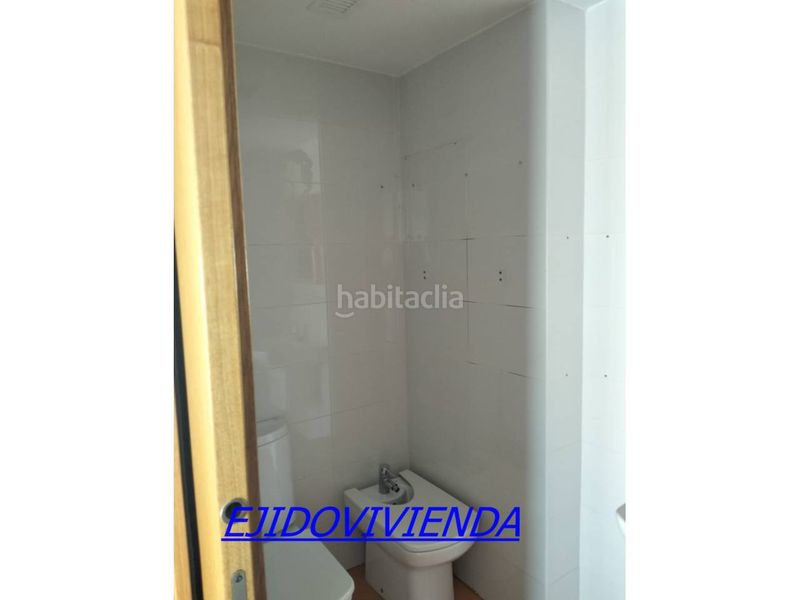 Foto e61dd6f7-37df-41b3-9a54-0bfa7bf59c6f. Pis amb aparcament a Pabellón - Estación - El Corte Inglés Ejido (El)