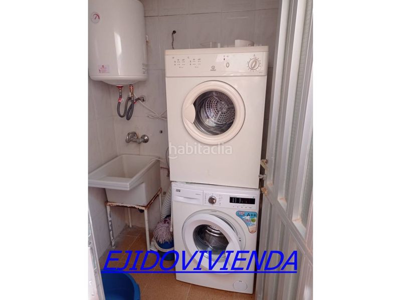 Foto a8f577e6-1f1e-4e42-b753-243fe942fff1. Casa amb aparcament a Ejido Sur Ejido (El)