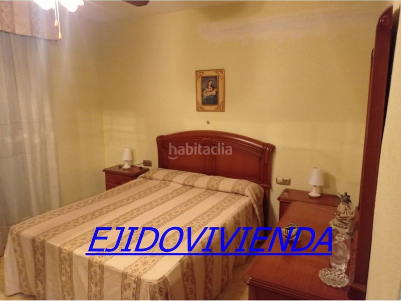 Foto d525d9c1-dbd8-44c1-8c1a-d293e32c5d3a. Casa amb aparcament a Ejido Sur Ejido (El)