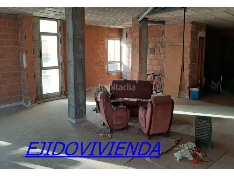 Foto 0ba3cacc-8a53-402a-8400-c7a7eaad3d85. Local comercial a Ejido centro Ejido (El)