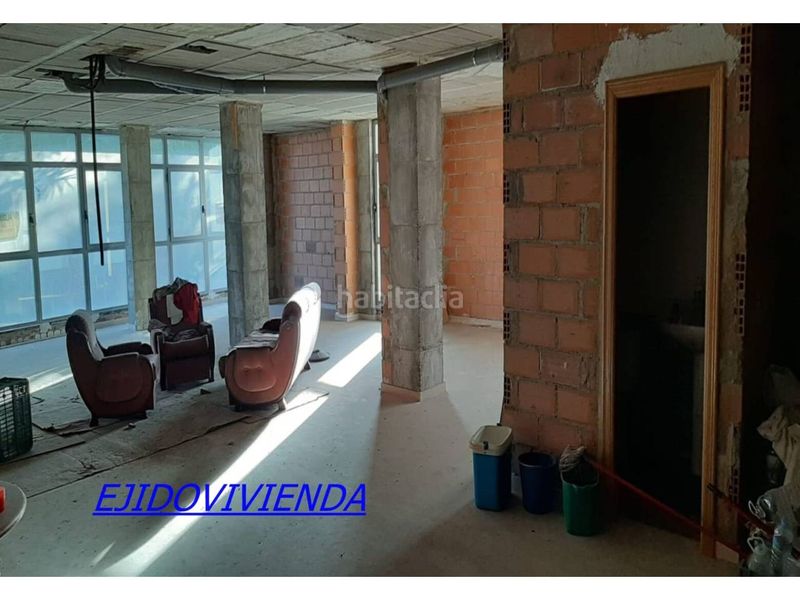 Foto 69c58b89-ee5b-47fa-bbb0-b2d2779aa923. Local comercial a Ejido centro Ejido (El)