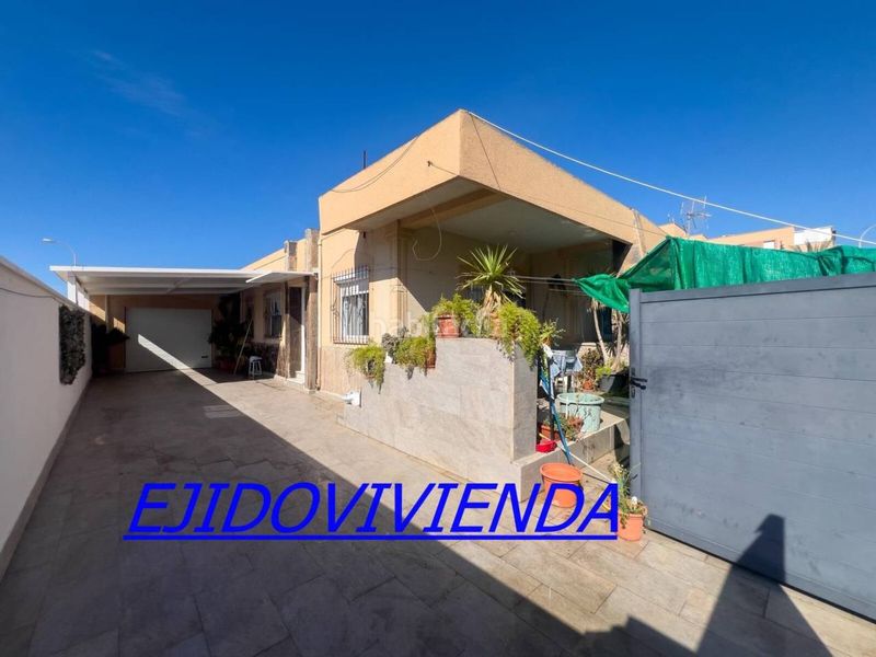 Foto 13e80ef2-9bed-43af-9323-fa69c0d11166. Xalet amb aparcament a Santo Domingo Ejido (El)