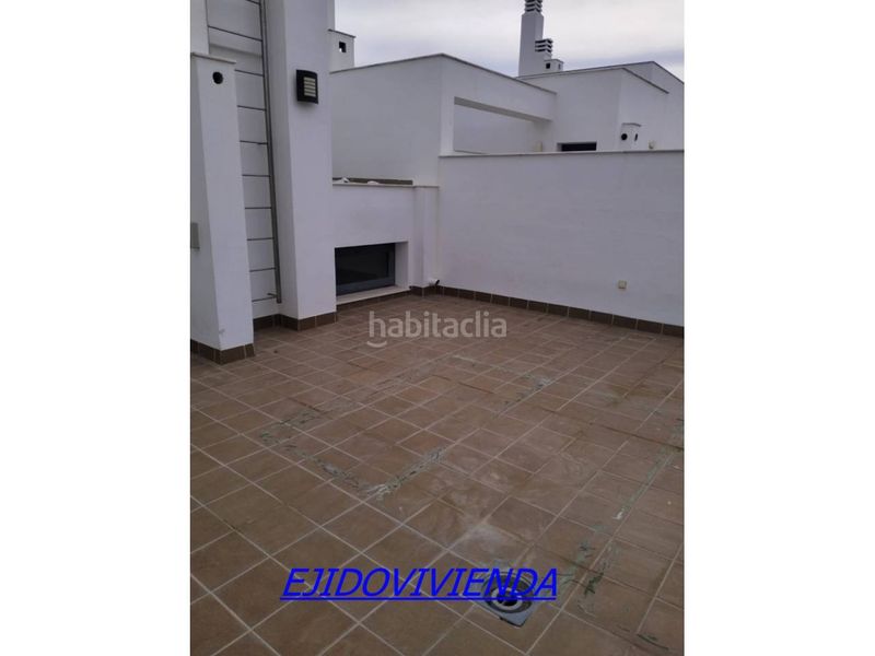 Foto 284ade1f-a661-4333-98af-638a0eb77a33. Casa amb aparcament piscina a Almerimar Ejido (El)