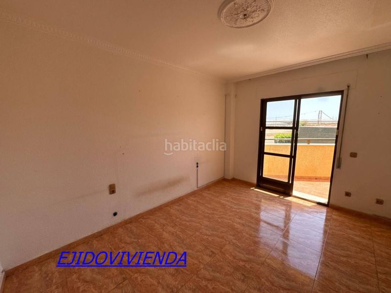 Foto fb2f1d28-8136-42ec-bea8-fa9587656777. Casa amb aparcament a Matagorda Ejido (El)